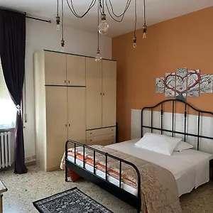La Casa Di Jennifer Apartment Parma