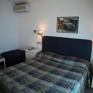2* Hotel Rossella